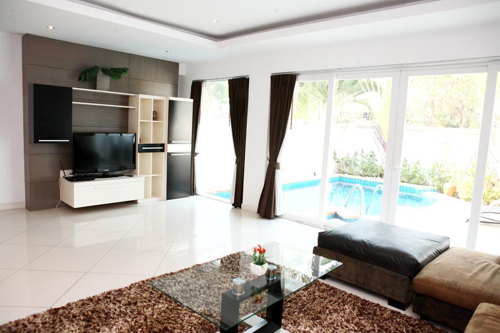 Hidden Palm Pool Villas Pattaya Eksteriør bilde