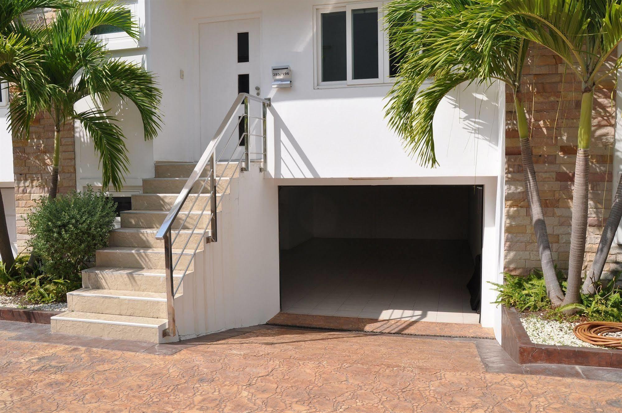 Hidden Palm Pool Villas Pattaya Eksteriør bilde